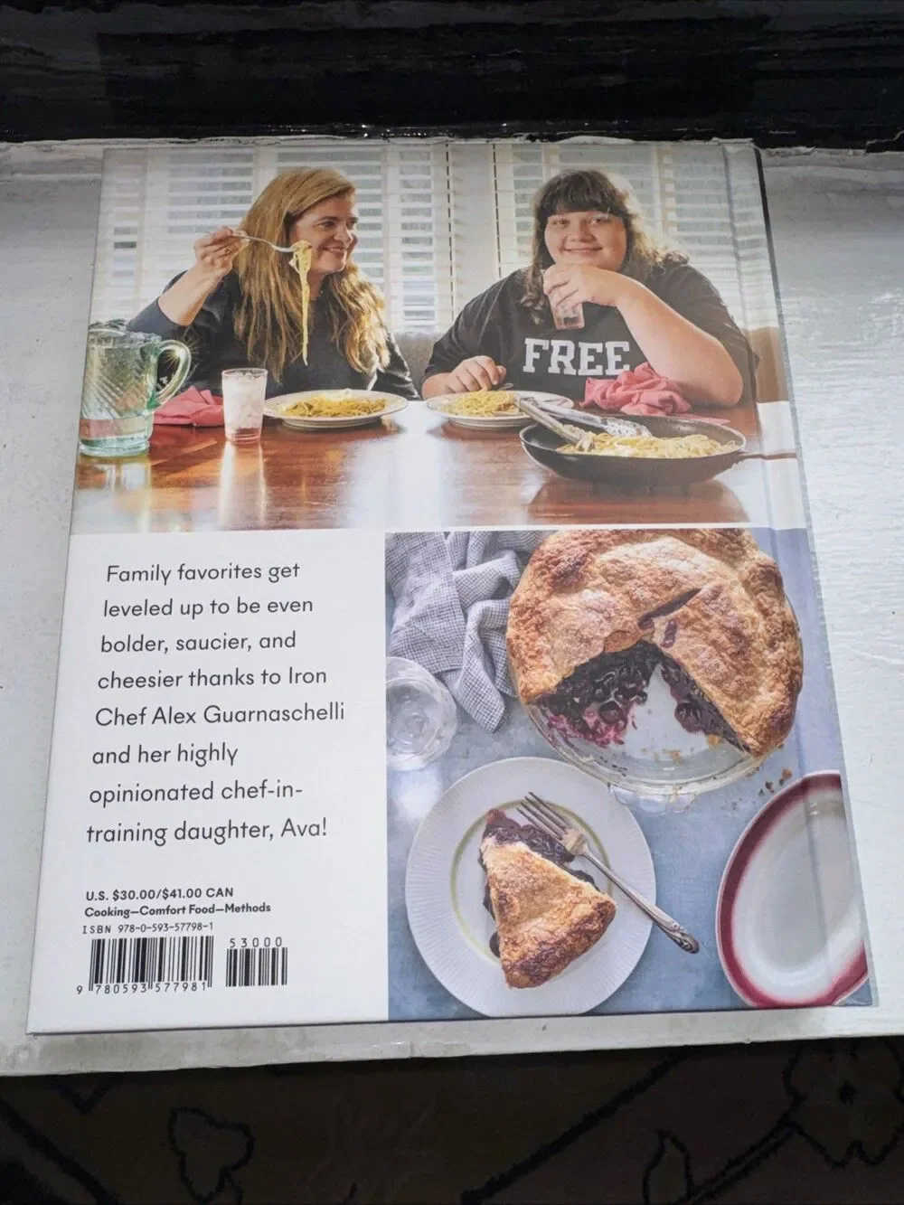 NEW SIGNED Cook It Up: Bold Moves for Family Foods Alex Guarnaschelli Ava Clark